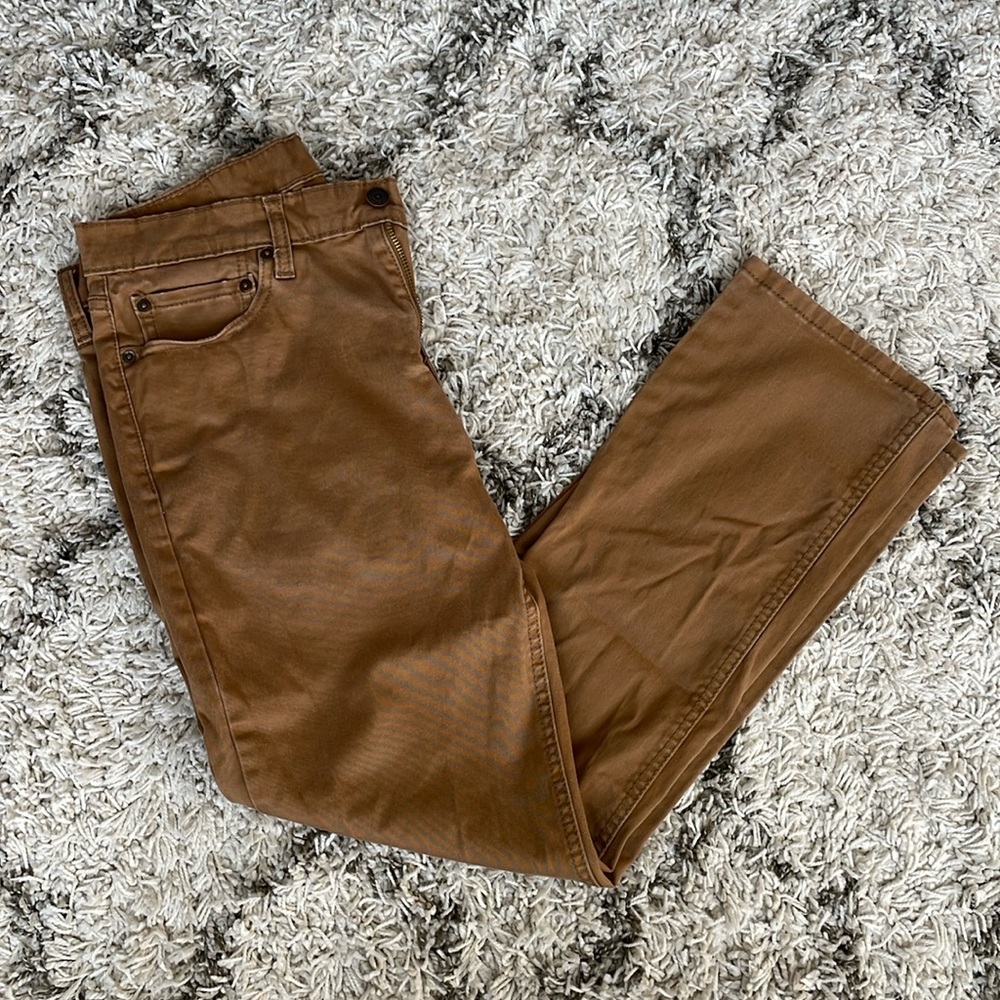 Levi’s tan jeans W33 L31